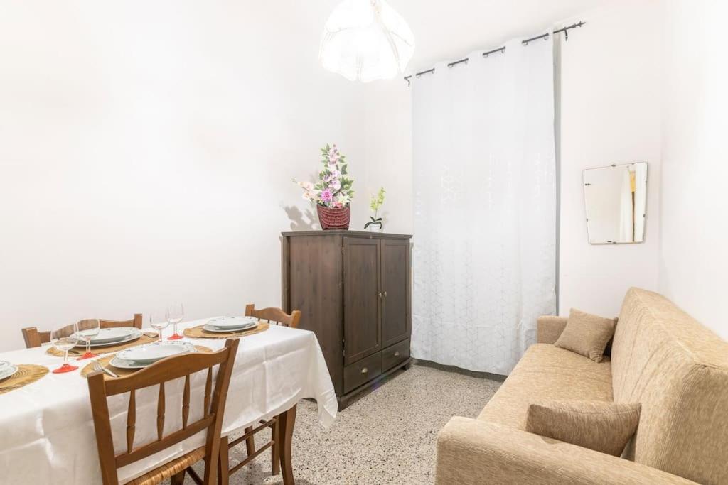 Appartamento Con Ac-Wi-Fi- Centro A 7 Min 萨沃纳 外观 照片